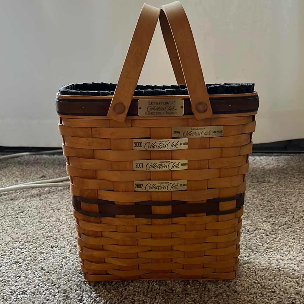 Longaberger collector Club membership basket
